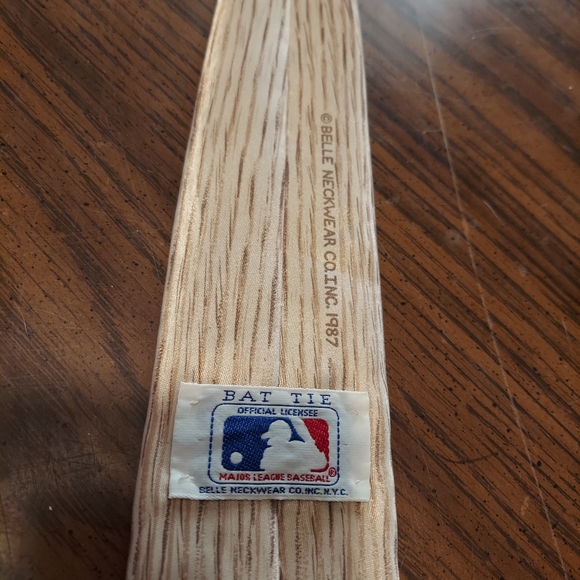 Vintage St. Louis Cardinals MLB Baseball Bat Neck Tie Mens 1987 - Picture 6 of 7